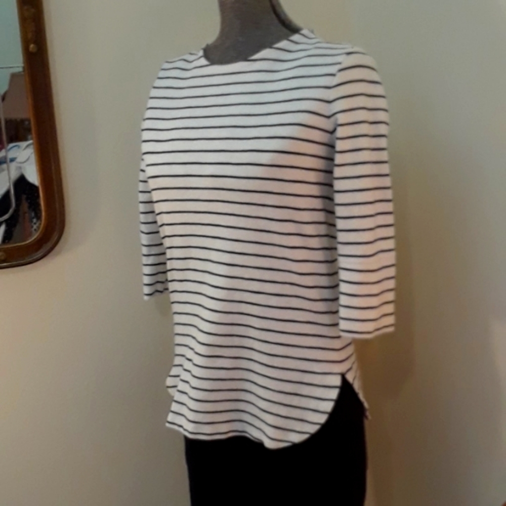 Pullover top